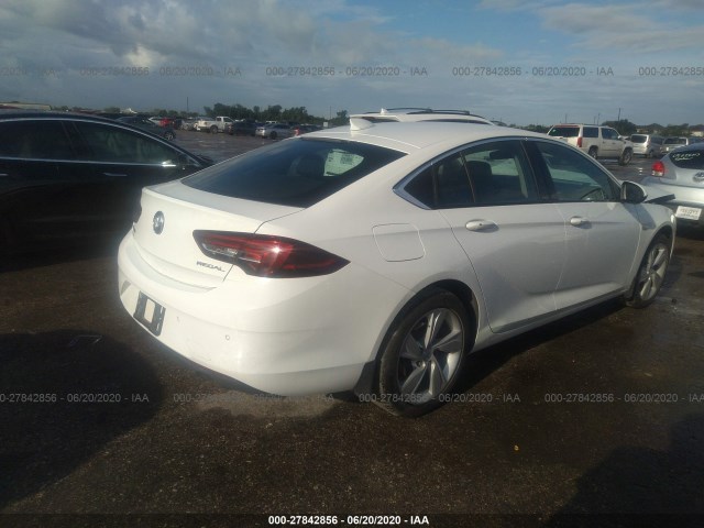 Photo 3 VIN: W04GL6SX9J1097143 - BUICK REGAL SPORTBACK 