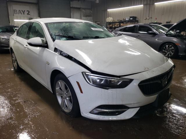 Photo 3 VIN: W04GL6SX9J1162346 - BUICK REGAL 