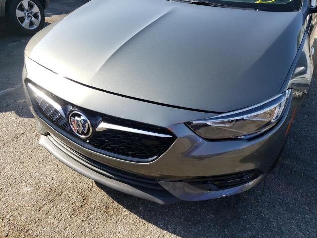 Photo 8 VIN: W04GM6SX3K1027751 - BUICK REGAL PREF 