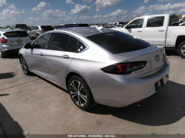 Photo 2 VIN: W04GM6SX4J1108837 - BUICK REGAL SPORTBACK 