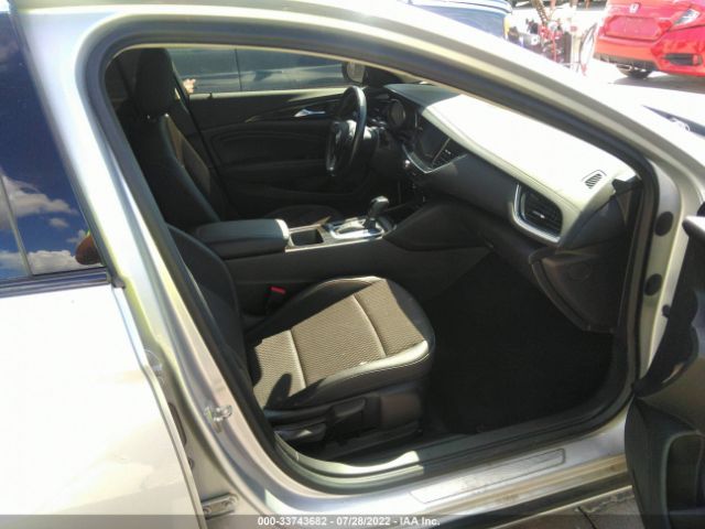 Photo 4 VIN: W04GM6SX4J1108837 - BUICK REGAL SPORTBACK 