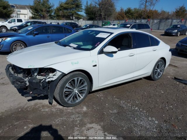 Photo 1 VIN: W04GM6SX5J1128336 - BUICK REGAL SPORTBACK 