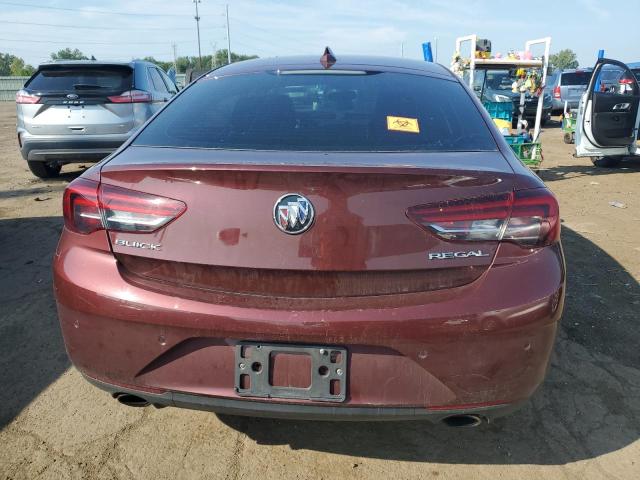 Photo 5 VIN: W04GM6SX8J1063093 - BUICK REGAL PREF 