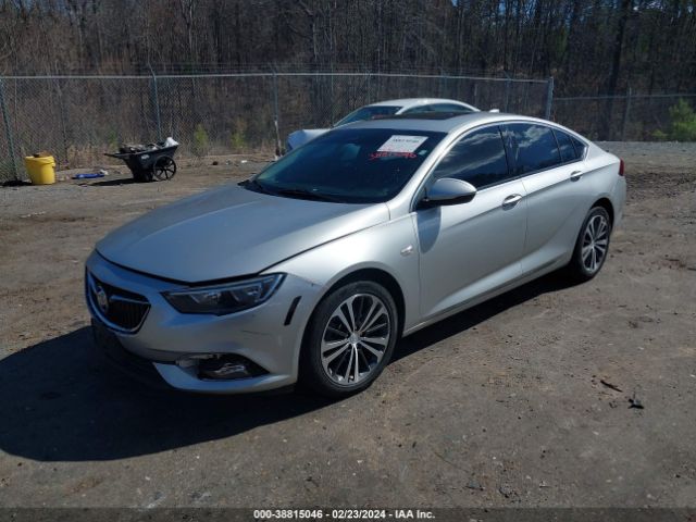 Photo 1 VIN: W04GM6SXXJ1120197 - BUICK REGAL SPORTBACK 