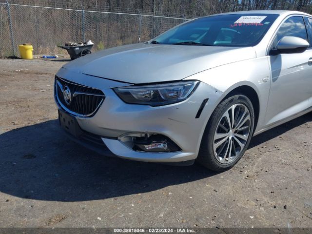 Photo 5 VIN: W04GM6SXXJ1120197 - BUICK REGAL SPORTBACK 