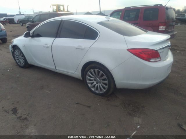 Photo 2 VIN: W04GN5EC1B1037453 - BUICK REGAL 