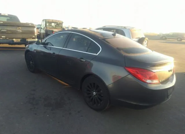 Photo 2 VIN: W04GN5EC4B1112873 - BUICK REGAL 