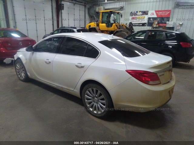 Photo 2 VIN: W04GN5EC6B1121364 - BUICK REGAL 