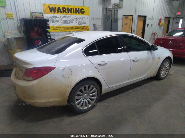 Photo 3 VIN: W04GN5EC6B1121364 - BUICK REGAL 