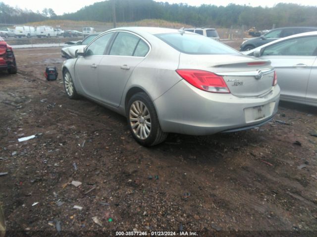 Photo 2 VIN: W04GN5EC8B1068456 - BUICK REGAL 