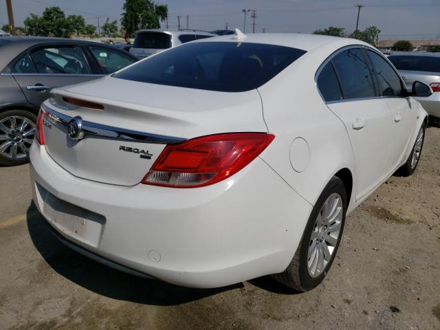 Photo 3 VIN: W04GN5EC8B1103433 - BUICK REGAL CXL 