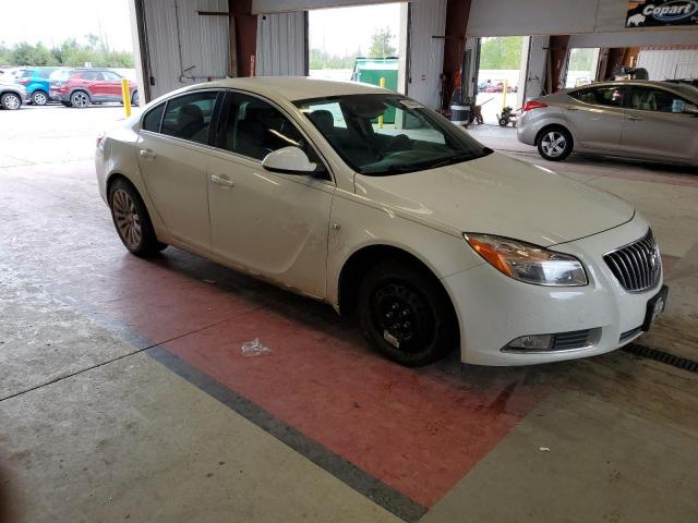 Photo 3 VIN: W04GN5EC9B1095696 - BUICK REGAL CXL 