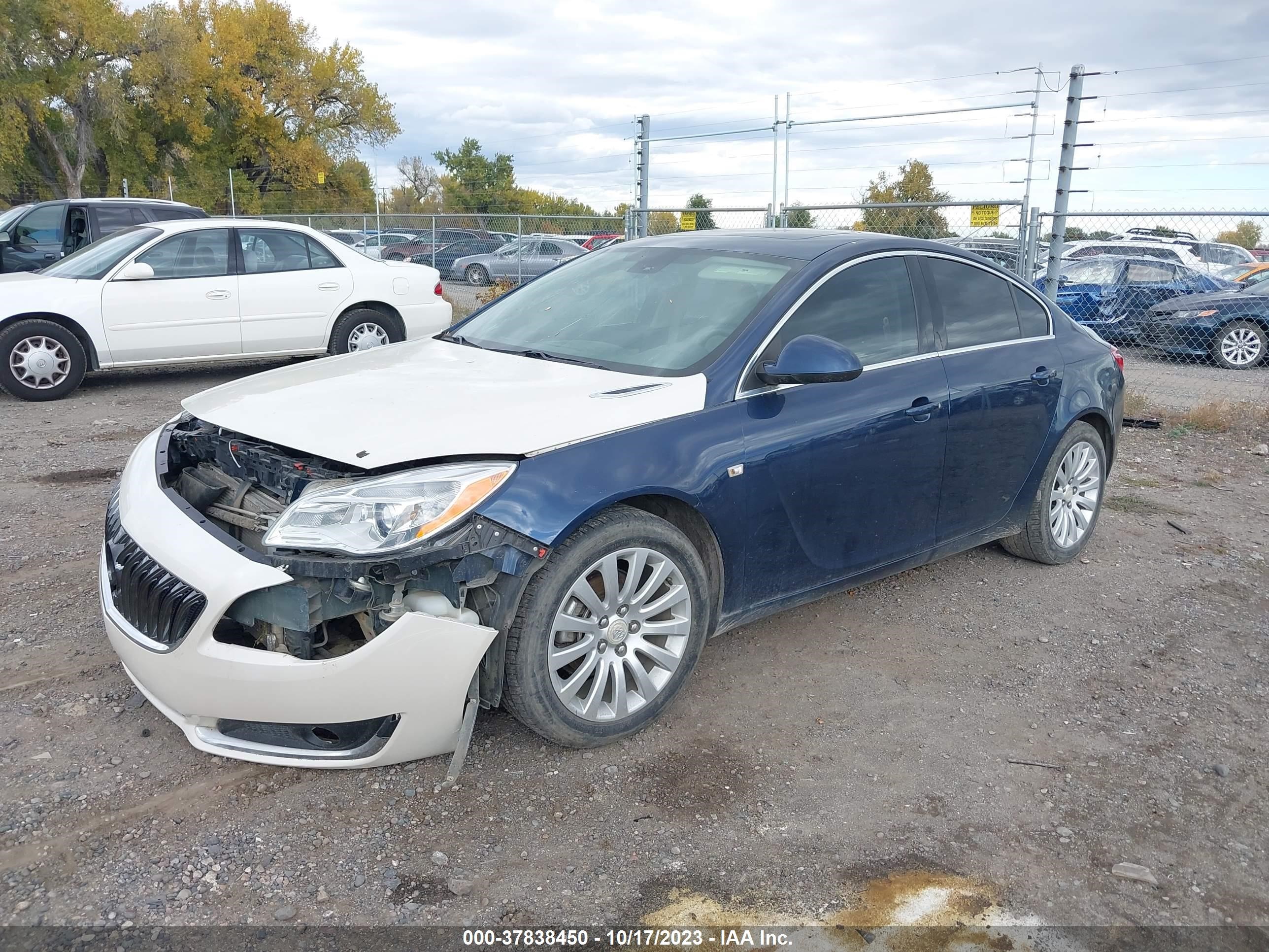 Photo 1 VIN: W04GP5EC1B1035910 - BUICK REGAL 