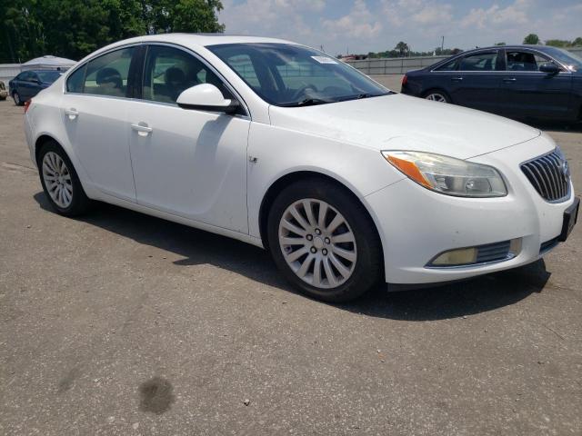 Photo 3 VIN: W04GP5EC6B1053657 - BUICK REGAL 