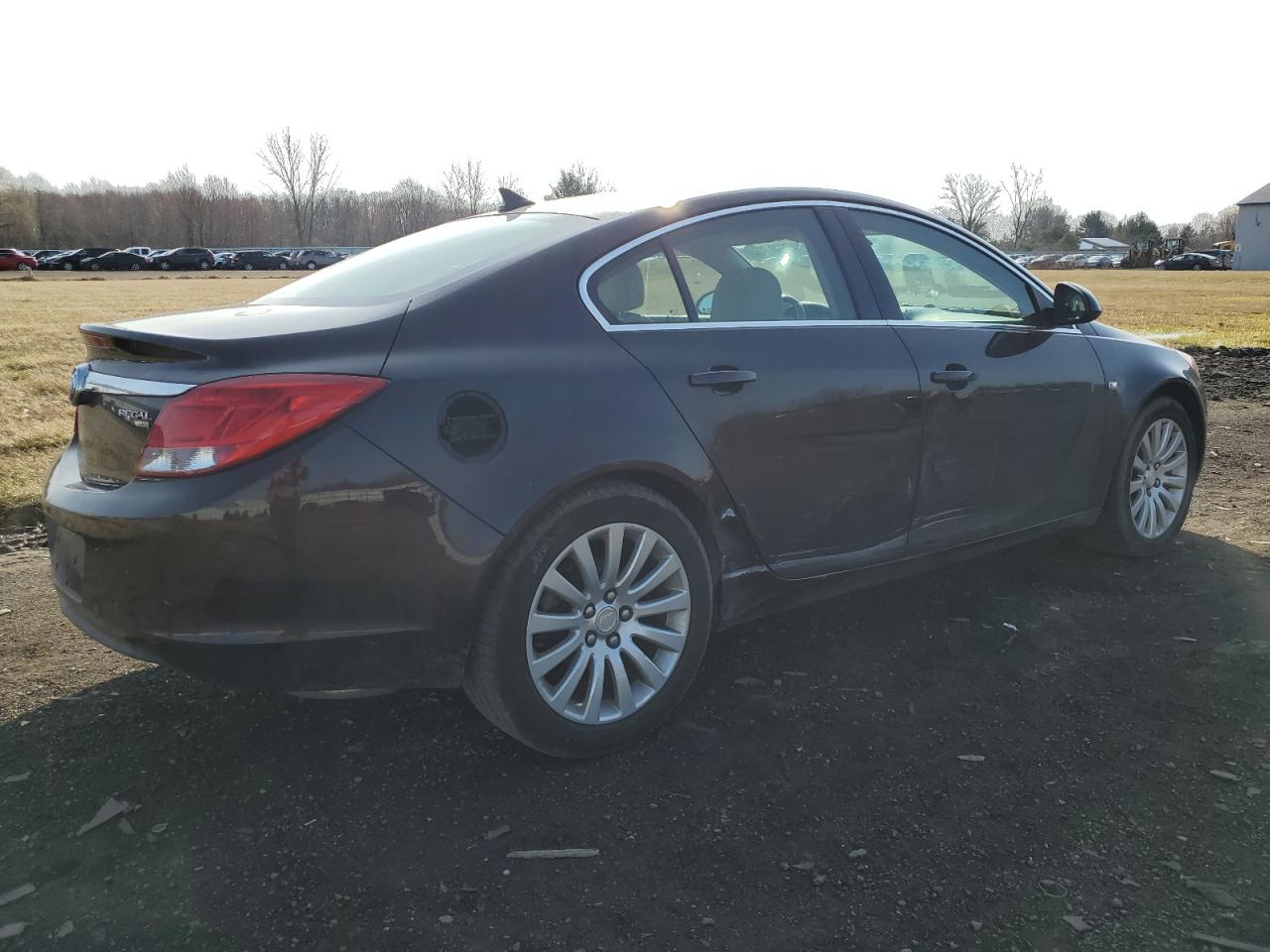 Photo 2 VIN: W04GP5EC6B1139342 - BUICK REGAL 