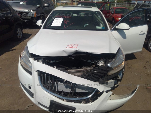 Photo 9 VIN: W04GP5EC7B1069009 - BUICK REGAL 