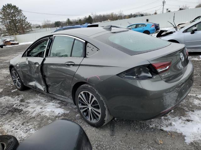 Photo 1 VIN: W04GP6SX2J1077806 - BUICK REGAL ESSE 