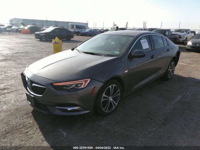 Photo 1 VIN: W04GP6SX3J1063672 - BUICK REGAL SPORTBACK 