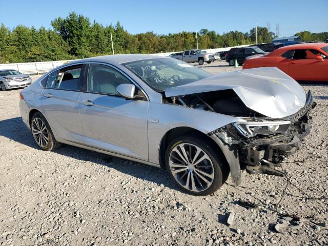 Photo 3 VIN: W04GP6SX3J1135437 - BUICK REGAL ESSE 