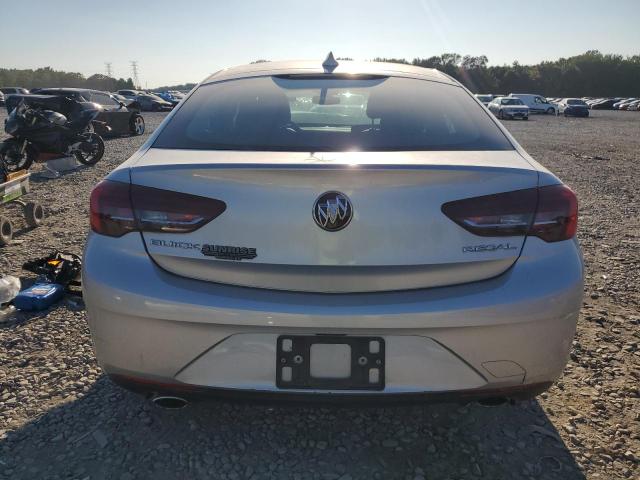 Photo 5 VIN: W04GP6SX3J1135437 - BUICK REGAL ESSE 