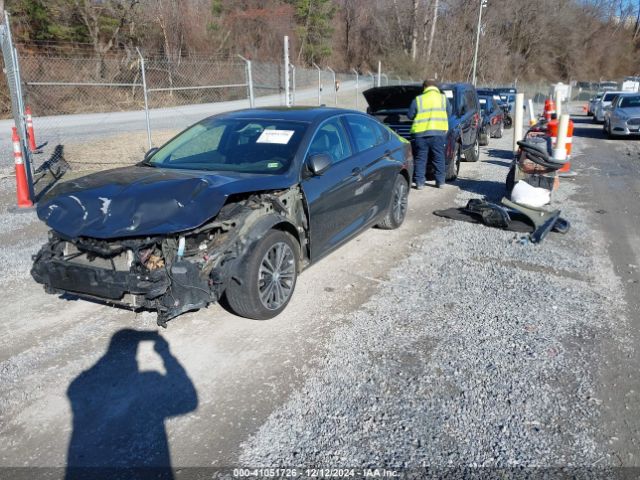 Photo 1 VIN: W04GP6SX3K1027479 - BUICK REGAL 