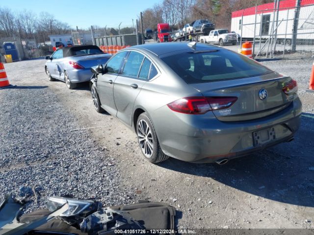 Photo 2 VIN: W04GP6SX3K1027479 - BUICK REGAL 