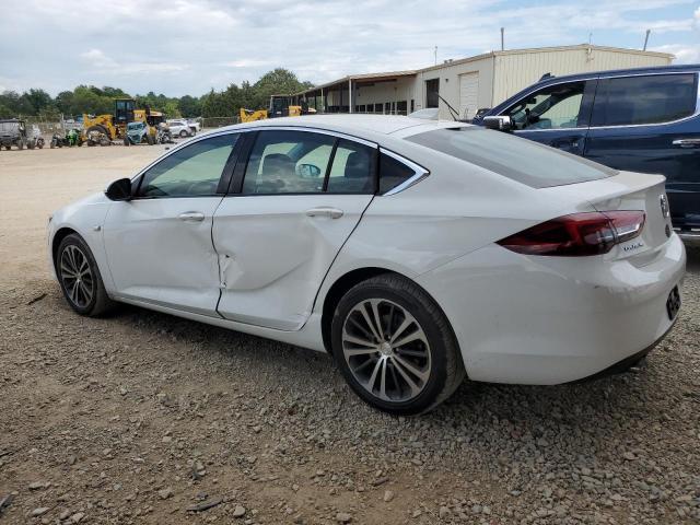 Photo 1 VIN: W04GP6SX6J1122018 - BUICK REGAL 