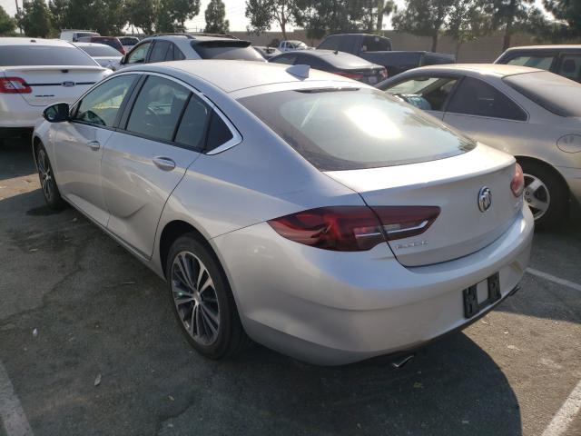 Photo 2 VIN: W04GP6SX7J1133450 - BUICK REGAL ESSE 