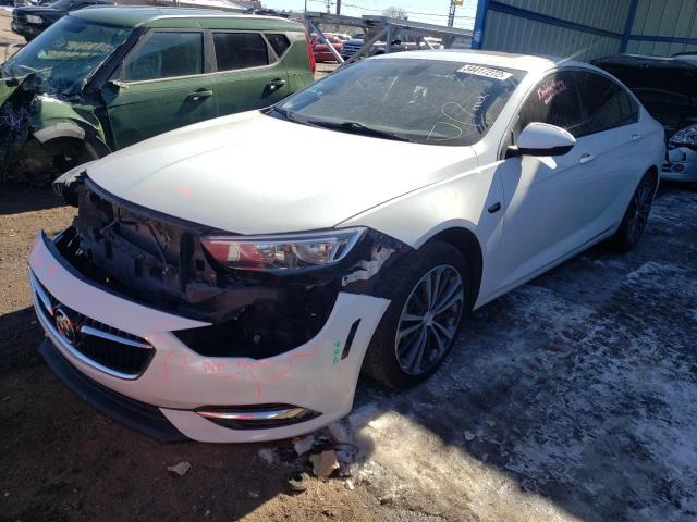 Photo 1 VIN: W04GP6SXXJ1120756 - BUICK REGAL ESSE 