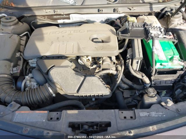 Photo 9 VIN: W04GR5EC2B1048093 - BUICK REGAL 