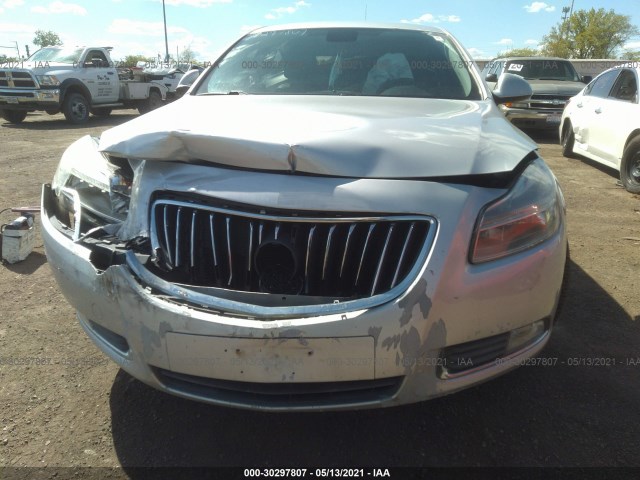 Photo 5 VIN: W04GR5EC9B1050326 - BUICK REGAL 