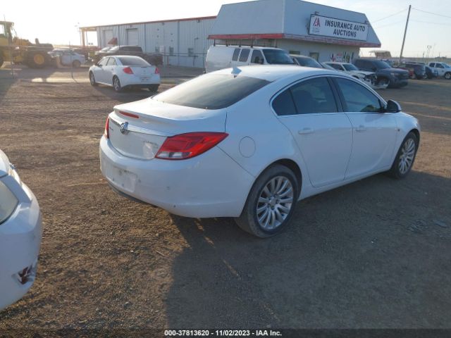 Photo 3 VIN: W04GR5ECXB1001250 - BUICK REGAL 