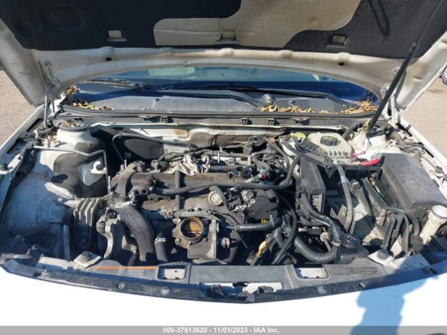 Photo 9 VIN: W04GR5ECXB1001250 - BUICK REGAL 