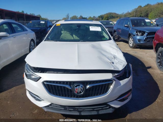 Photo 5 VIN: W04GR6SX5J1100778 - BUICK REGAL 