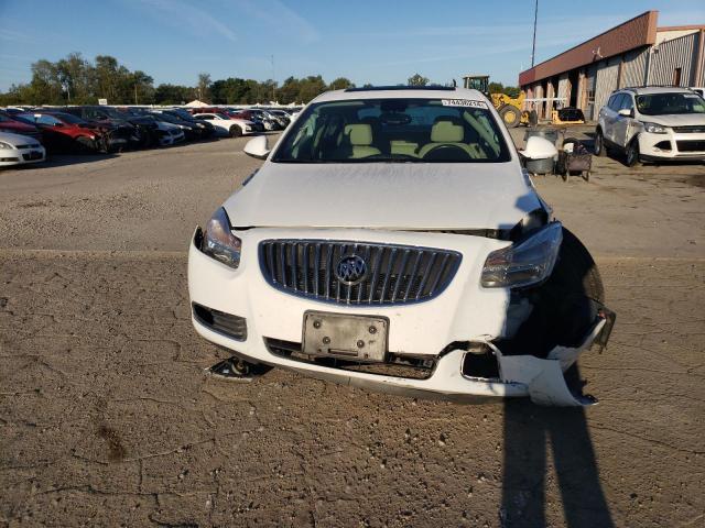 Photo 4 VIN: W04GS5EC0B1060439 - BUICK REGAL CXL 