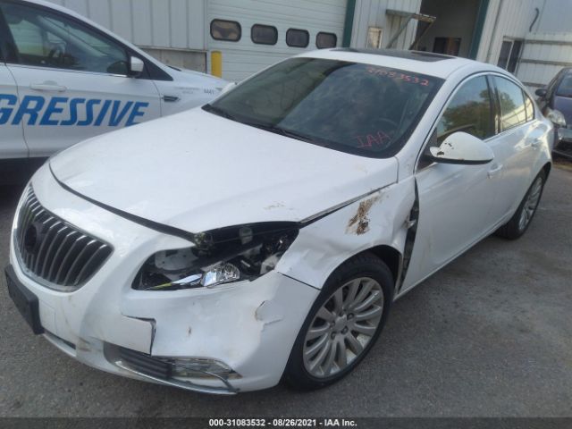 Photo 1 VIN: W04GS5EC1B1071742 - BUICK REGAL 