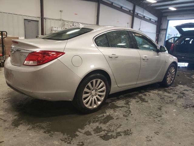 Photo 2 VIN: W04GS5EC2B1013882 - BUICK REGAL CXL 