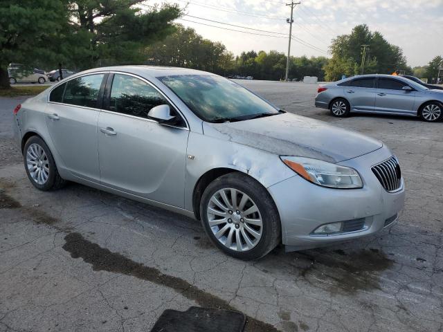 Photo 3 VIN: W04GS5EC4B1012975 - BUICK REGAL CXL 