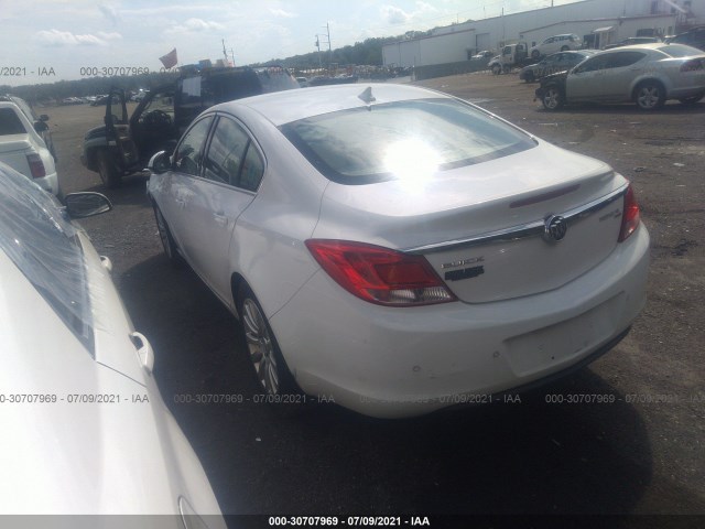 Photo 2 VIN: W04GU5GC0B1010700 - BUICK REGAL 