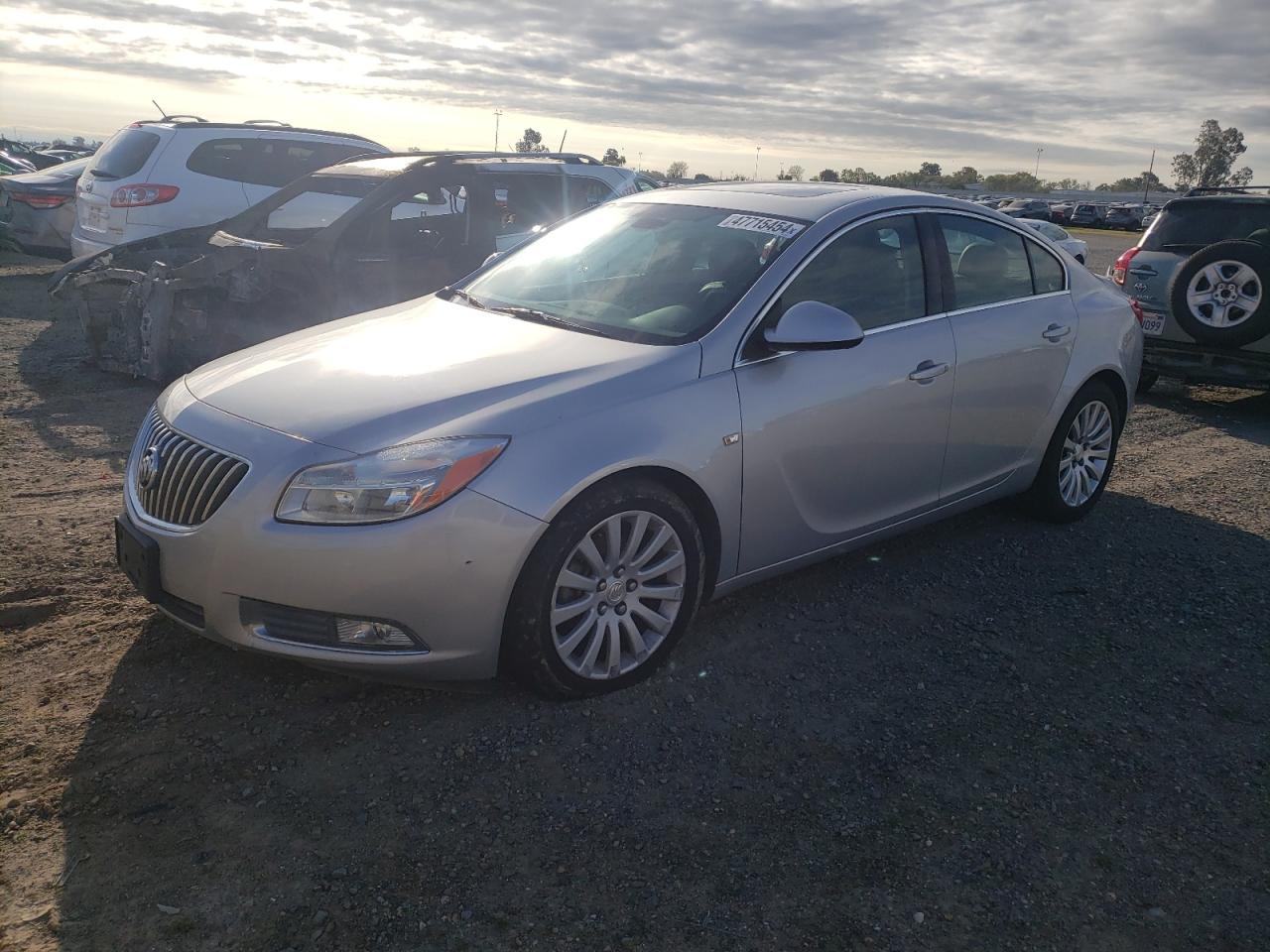 Photo 1 VIN: W04GU5GC5B1037584 - BUICK REGAL 