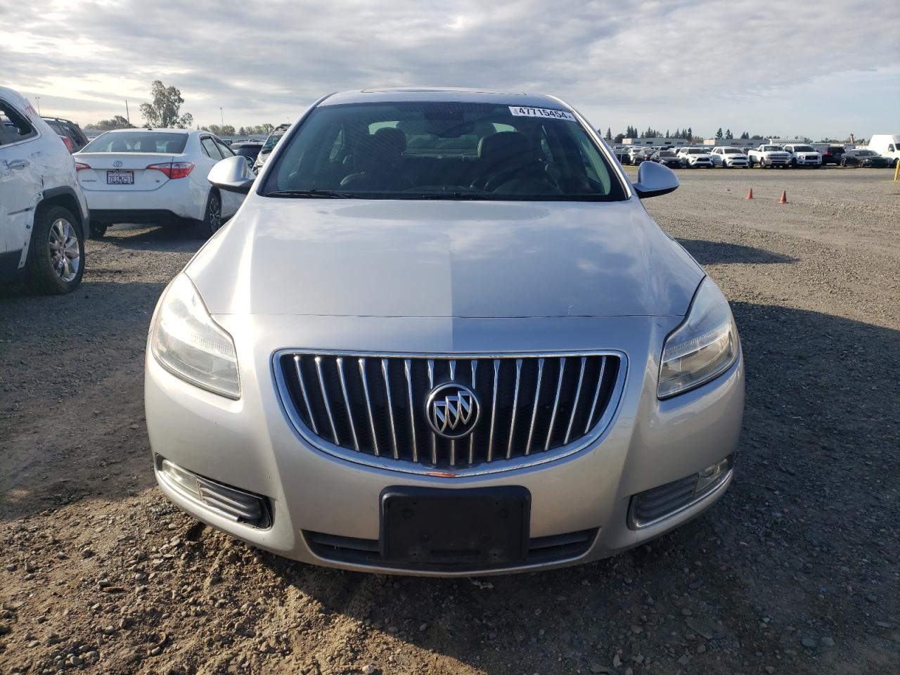 Photo 5 VIN: W04GU5GC5B1037584 - BUICK REGAL 