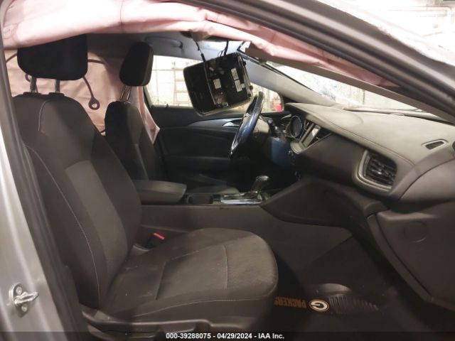 Photo 4 VIN: W04GU8SX0J1128689 - BUICK REGAL TOURX 