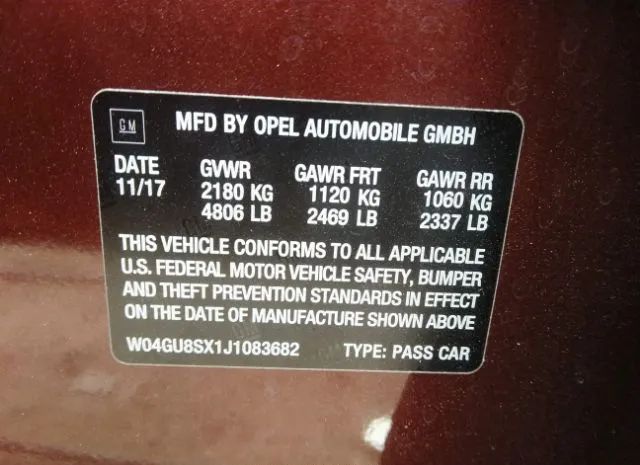 Photo 8 VIN: W04GU8SX1J1083682 - BUICK REGAL TOURX 