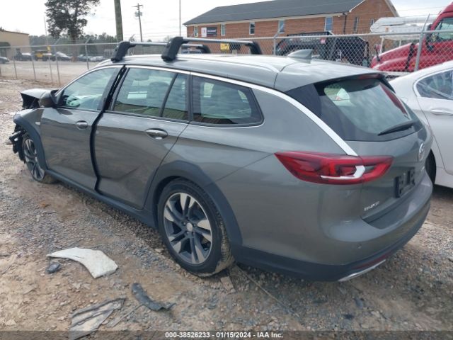 Photo 2 VIN: W04GU8SX1J1140382 - BUICK REGAL TOURX 