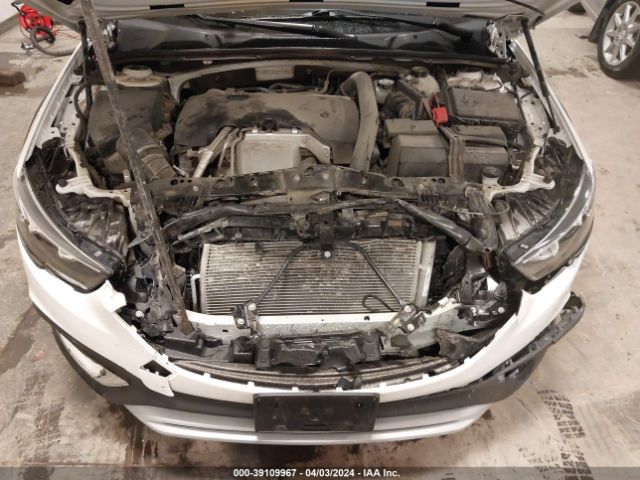 Photo 9 VIN: W04GU8SX3K1020228 - BUICK REGAL TOURX 