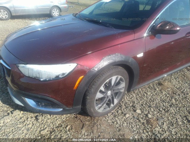 Photo 5 VIN: W04GU8SXXK1023739 - BUICK REGAL TOURX 