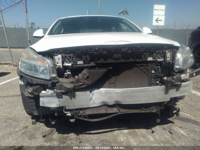 Photo 5 VIN: W04GV5EV7B1053206 - BUICK REGAL 