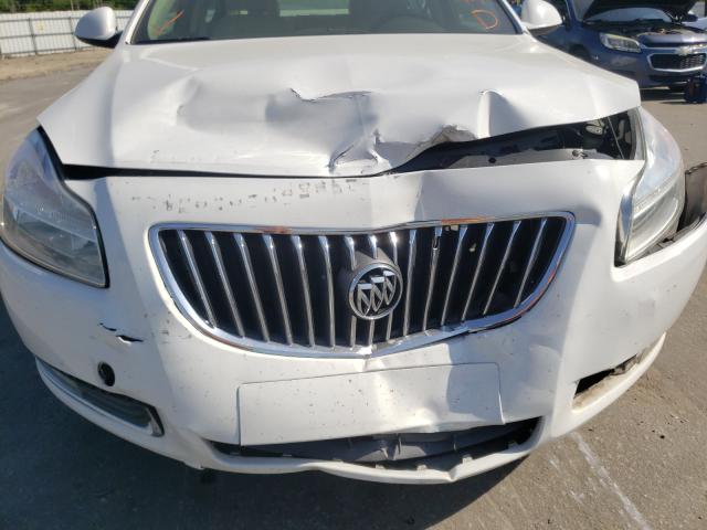 Photo 8 VIN: W04GV5EV8B1129340 - BUICK REGAL CXL 