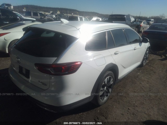 Photo 3 VIN: W04GV8SX2K1024056 - BUICK REGAL TOURX 