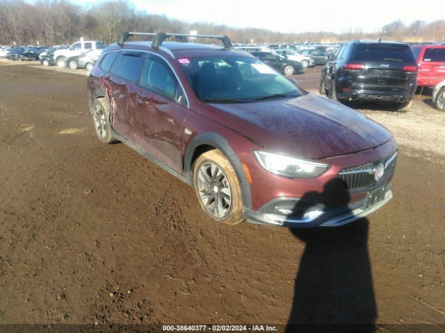 Photo 0 VIN: W04GV8SX6J1107567 - BUICK REGAL TOURX 